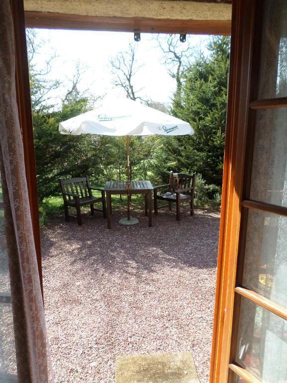 La Chevallerie B&B Isigny-le-Buat Eksteriør billede