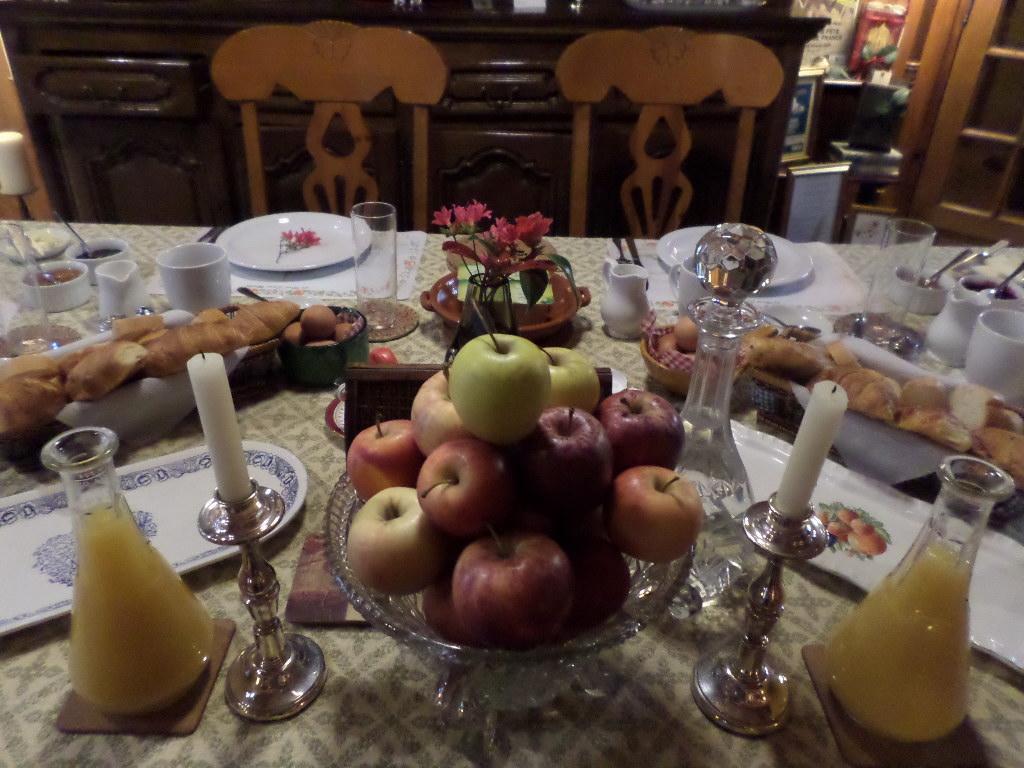 La Chevallerie B&B Isigny-le-Buat Eksteriør billede